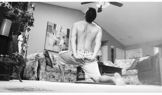 https://d1vof77qrk4l5q.cloudfront.net/img/conradsuperb-stretching-in-the-mudra-gjmvt1zj-1554062776417.jpg