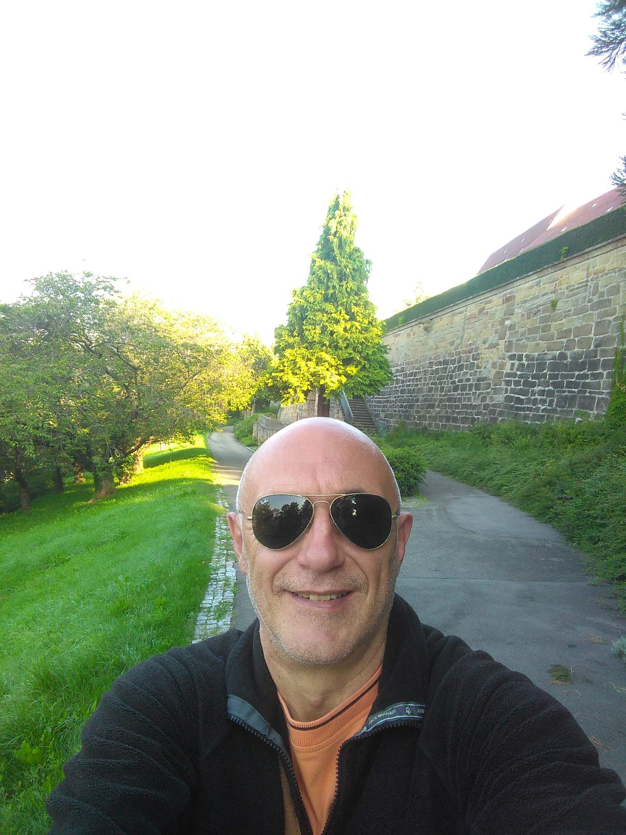 Kein Bild