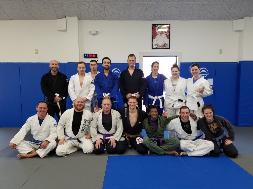 https://d1vof77qrk4l5q.cloudfront.net/img/jiujitsu-triangle-academy-bjj-open-mat-1-ojcarkje-1546832426289.jpg